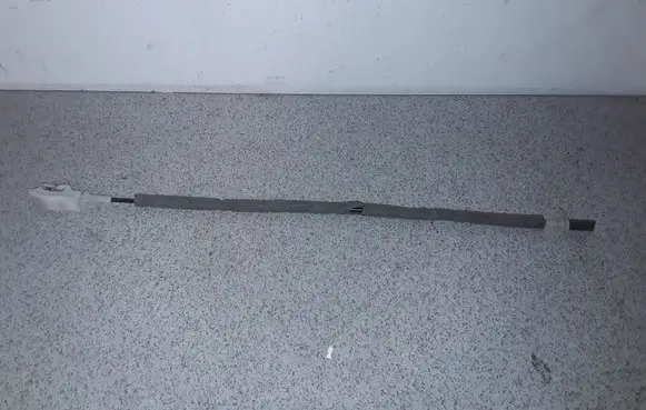 BMW 5 E39 Front door cable line 8213797