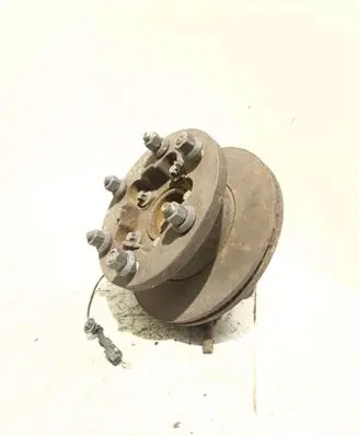 Renault Master III Front wheel hub