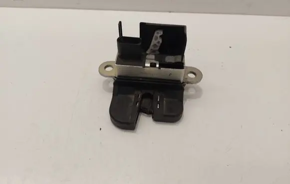 Volkswagen Touran II Tailgate/trunk/boot lock/catch/latch 1T0827505J