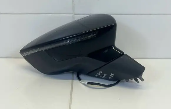 Seat Arona Front door electric wing mirror E9026684