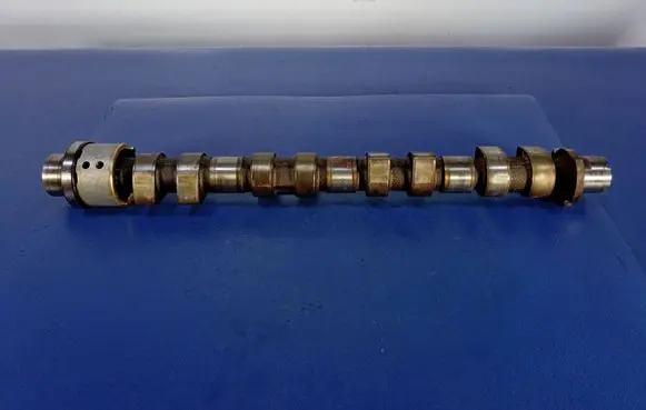 Volvo S90, V90 Camshaft 31430027