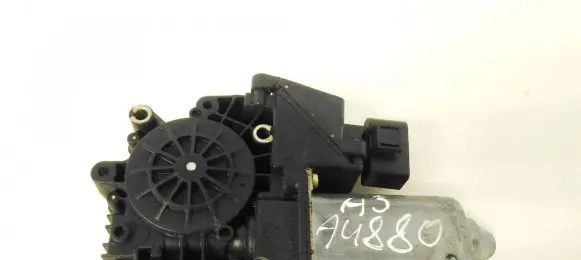 Audi A3 S3 8L Rear door window regulator motor 119024113 11418111