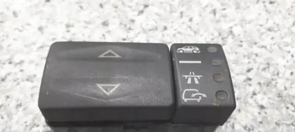 Land Rover Evoque II Suspension ride height/mode switch AMR5823