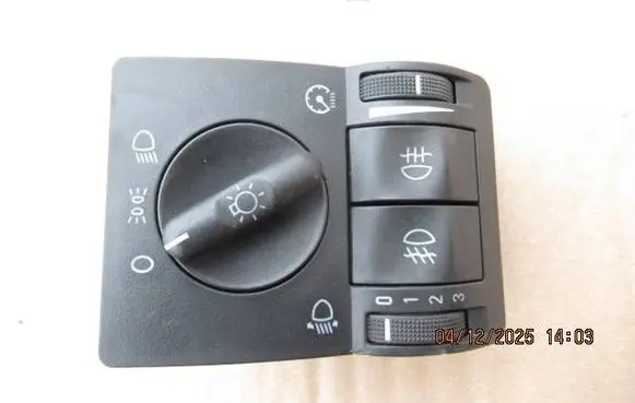 Opel Corsa C Light switch 9116608 0524119 04122025