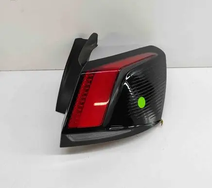 Peugeot 3008 II Rear/tail lights 81550201 9810477080