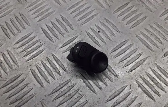 Opel Agila A Wing mirror switch 09226861