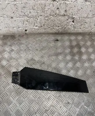 (B) pillar trim (top)