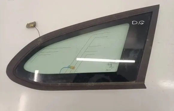 Volvo V60 Rear side window 43R001564