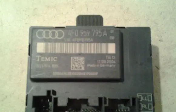 Audi A6 S6 C6 4F Door control unit/module 4F0959795A 4F0910795A