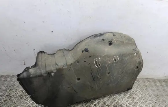 Volkswagen Arteon Fuel tank bottom protection 8G0825336B