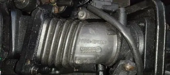 Ford C-MAX I Intercooler hose/pipe 2DAVIKLIAI 9639469280