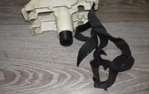 Volvo V70 Spare wheel mounting bracket 8626133 9159082