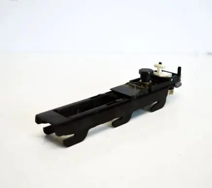 Volkswagen PASSAT B5 Seat belt height adjuster 3B0857819D
