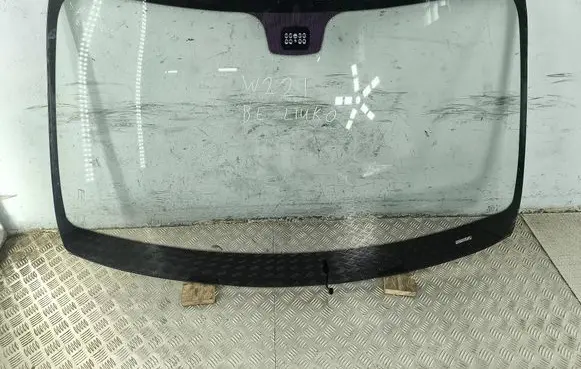 Mercedes-Benz S W221 Front windscreen/windshield window 43R010242 DT459AS1M84