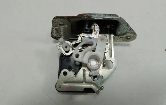 Dodge Journey Tailgate/trunk/boot lock/catch/latch