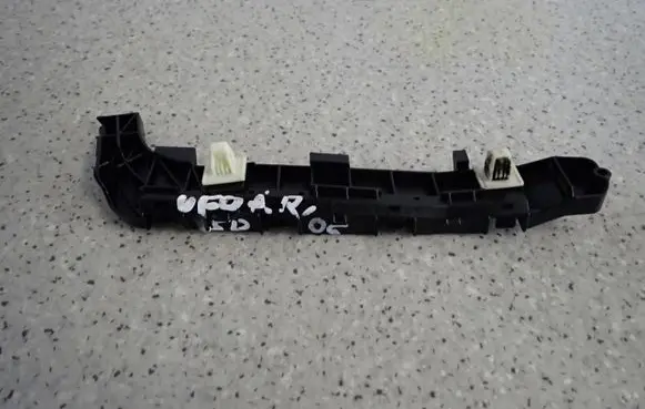 Honda Civic Front bumper mounting bracket 