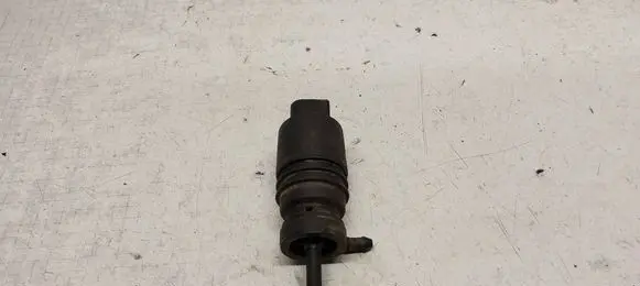 Volkswagen Transporter - Caravelle T5 Windscreen/windshield washer pump