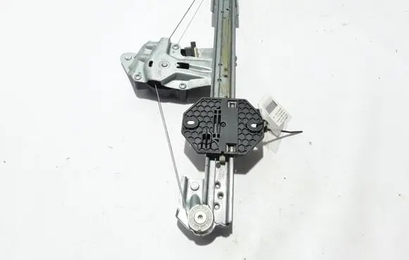 Dacia Sandero Front window lifting mechanism without motor 807213282R