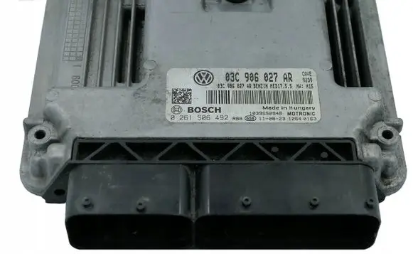 Volkswagen Polo V 6R Engine control unit/module 03C906027AR
