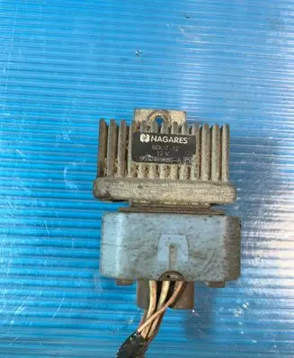 Renault Scenic II - Grand scenic II Glow plug pre-heat relay 9640469680A