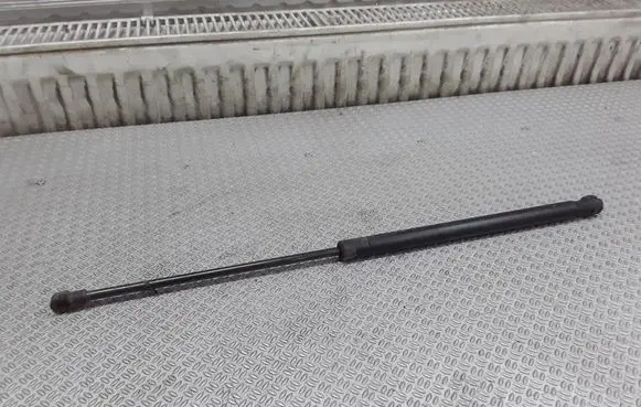 Seat Ibiza III (6L) Tailgate/trunk strut/damper 6L6827550B