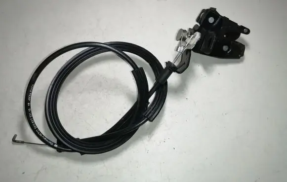 Loading door lock
