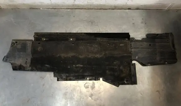 Audi A5 8T 8F Center/middle under tray cover 8K0825201E 8K0825207D 8T0825216D