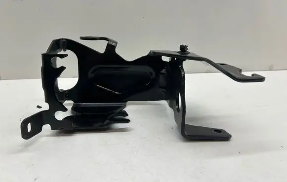 Citroen C3 ABS pump bracket 9818695380