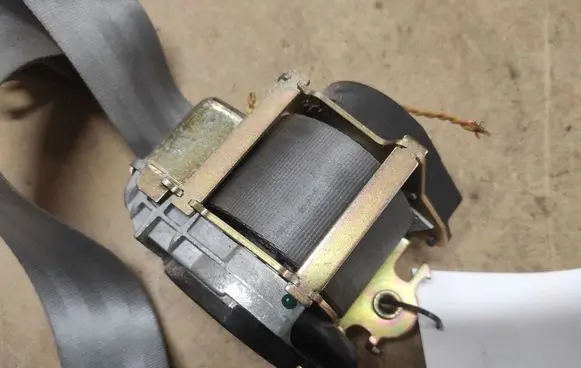 Citroen Xsara Picasso Front seatbelt B507743AC58