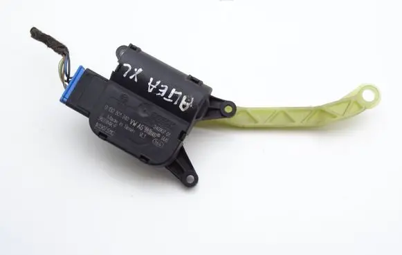 Seat Altea XL Air flap motor/actuator 1K1907511C 0132801340