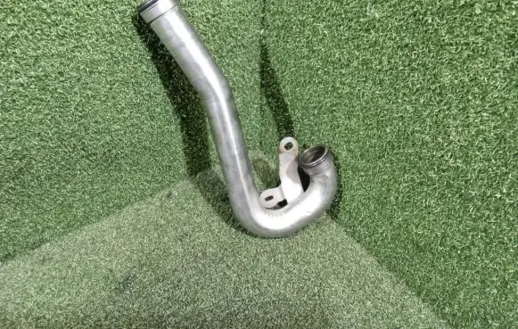 Renault Kadjar Engine coolant pipe/hose 744818