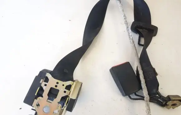 Opel Zafira A Front seatbelt 1243594