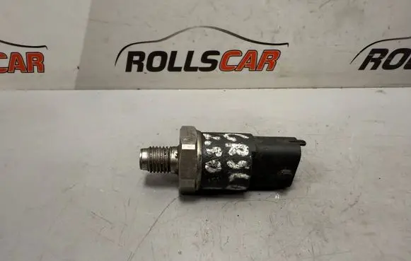 Chrysler Voyager Fuel pressure sensor 