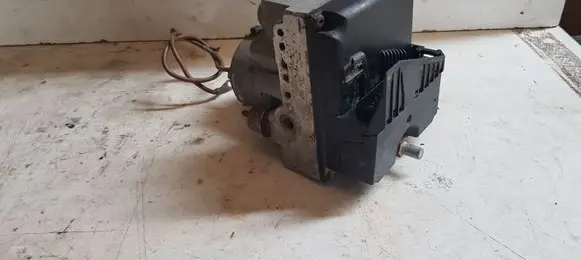 Audi A6 S6 C4 4A ABS Pump 4A0614111G 4A0614111