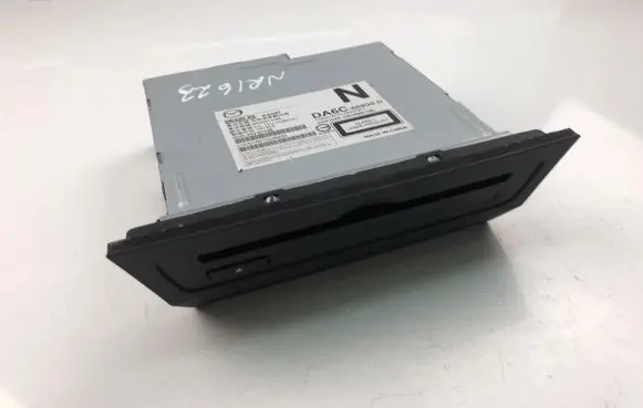 Mazda CX-3 CD/DVD changer DA6C669G0D