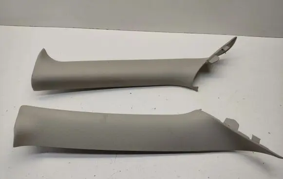 Chrysler 300 - 300C (A) pillar trim 0UM02BDXAG 0UM02TRMAG 0UM03BDXAG