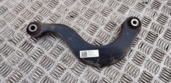 Volkswagen PASSAT B8 Rear upper control arm/wishbone 5Q0505323D