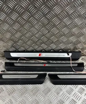 Audi Q7 4M sill trim set (inner) 4M8947406A 4M8947405A 4M0947417