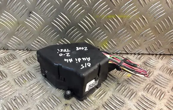 Audi A4 S4 B7 8E 8H Fuse box set 2646489