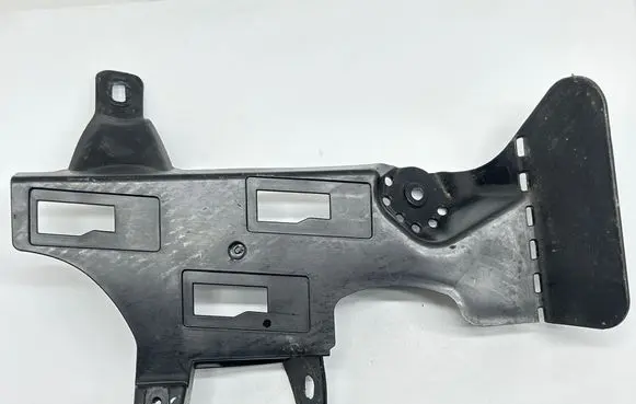 Volkswagen PASSAT B8 USA Foot rest pad/dead pedal 561864767