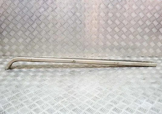 Volkswagen Transporter - Caravelle T5 Sliding door upper roller guide/hinge 7H3843872Q