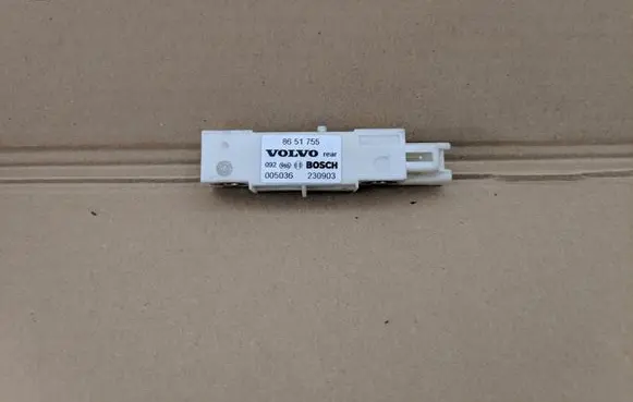Volvo XC90 Airbag deployment crash/impact sensor 8651755
