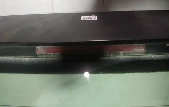 Honda FR-V Third/center stoplight