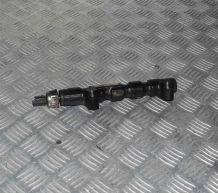 Citroen C4 I Fuel main line pipe 9654592680
