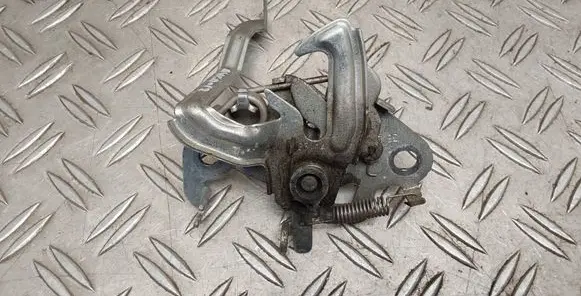 Toyota Aygo AB40 Engine bonnet/hood lock/catch 