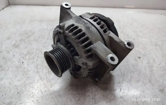 Opel Insignia B Generator/alternator 13587304 MS1042118550