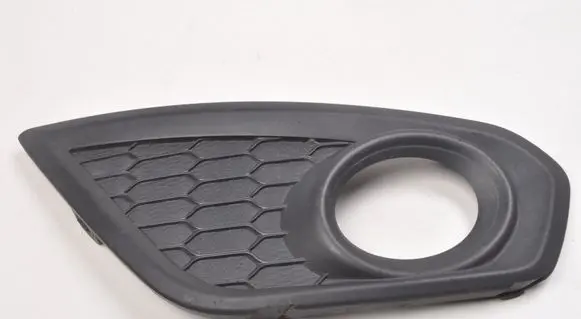 Volvo C30 Front fog light trim/grill 31323410