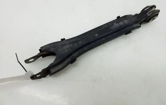Mercedes-Benz E W212 Rear control arm A2043502706