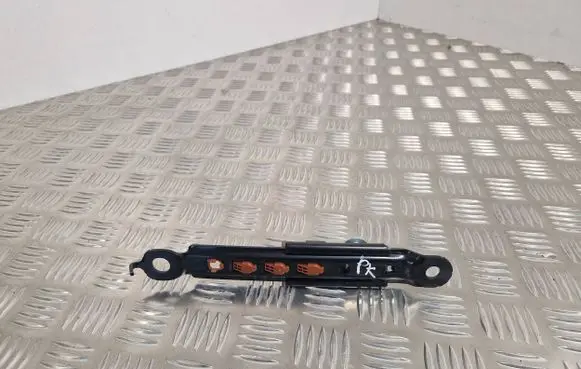 Toyota RAV 4 (XA50) Seat belt adjustment rail E563003 E563033