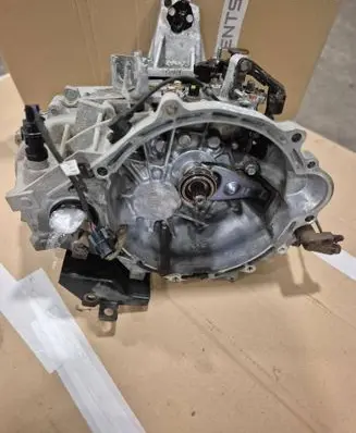 KIA Soul Manual 6 speed gearbox WEW6E
